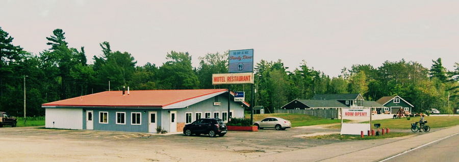 Tyelenes Restaurant and Cabins - 2022 Street View